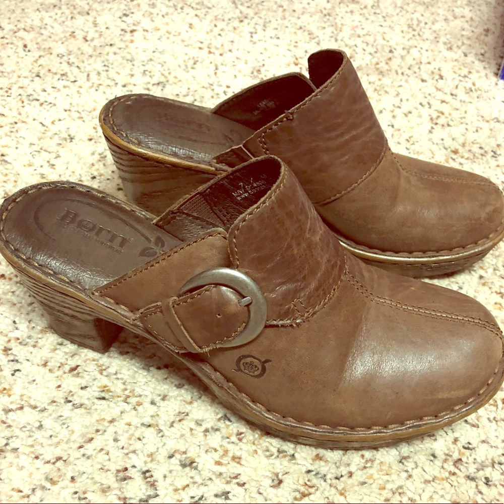 Born Clogs - Like New, excellent condition!
